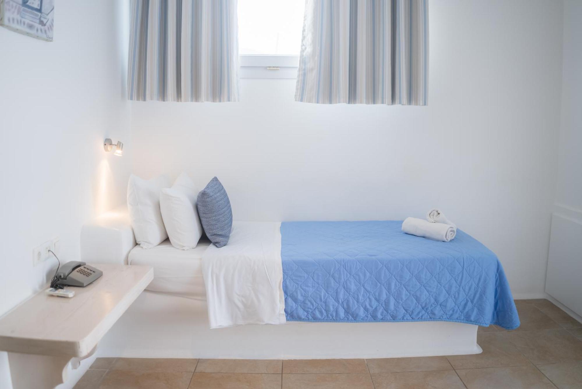 New Paradise Hotel 2*