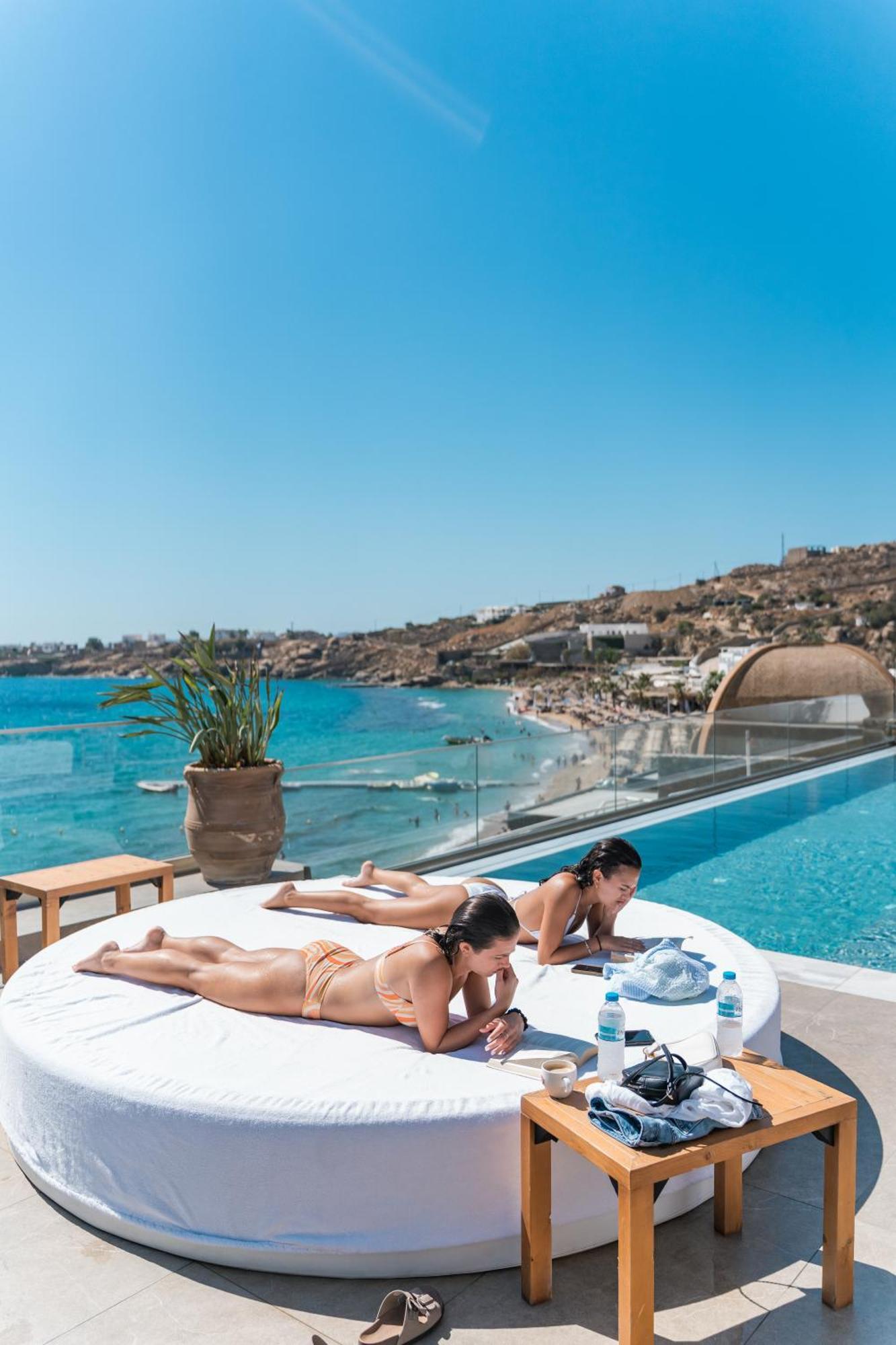 Hotel New Paradise